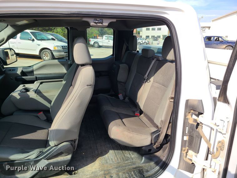 image for item DH5856 2017 Ford F150  SuperCab pickup truck