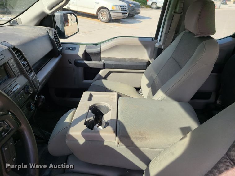 image for item DH5856 2017 Ford F150  SuperCab pickup truck