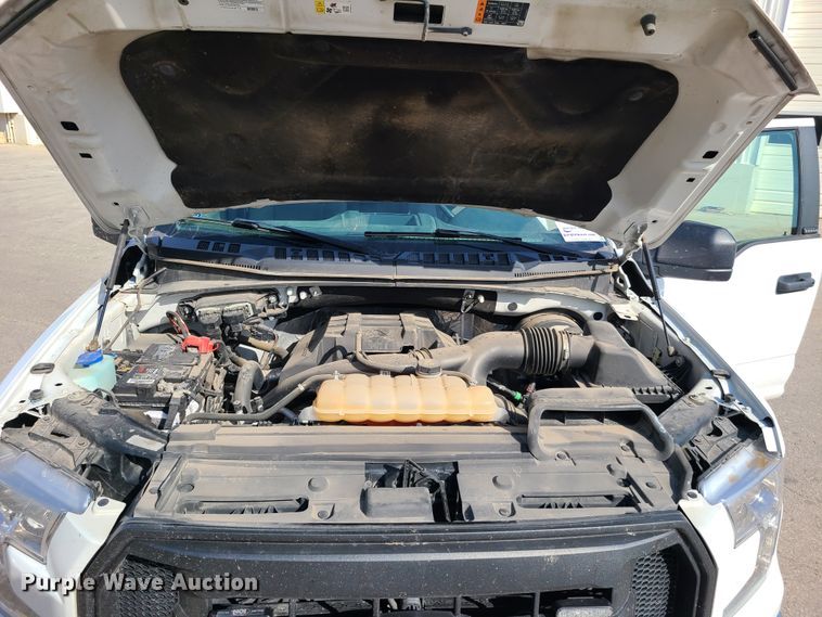 image for item DH5856 2017 Ford F150  SuperCab pickup truck