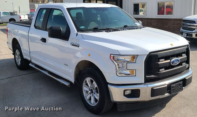 image for item DH5860 2017 Ford F150  SuperCab pickup truck