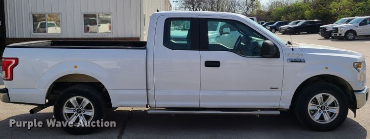image for item DH5860 2017 Ford F150  SuperCab pickup truck
