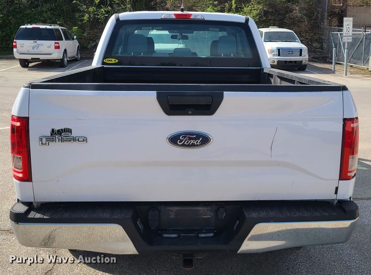 image for item DH5860 2017 Ford F150  SuperCab pickup truck