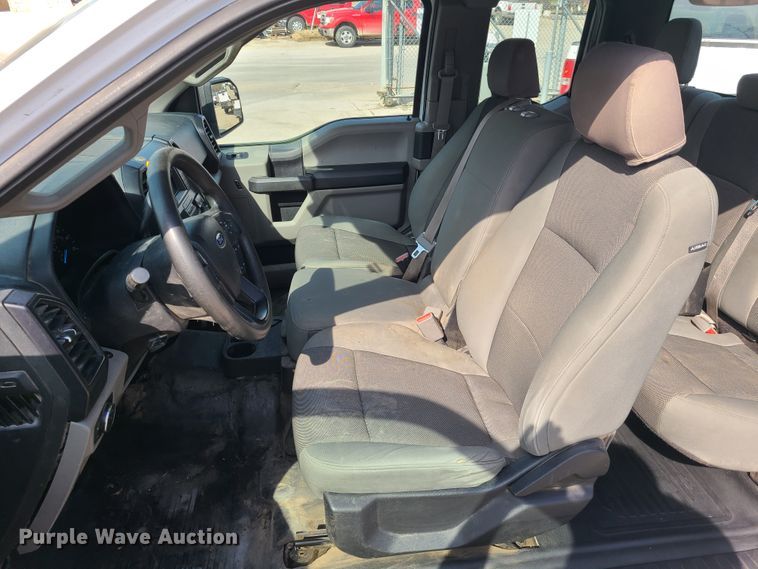 image for item DH5860 2017 Ford F150  SuperCab pickup truck