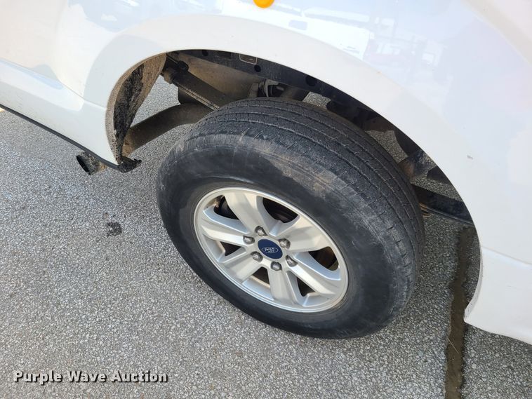 image for item DH5860 2017 Ford F150  SuperCab pickup truck