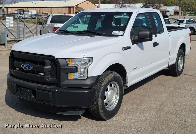image for item DH5862 2015 Ford F150  SuperCab pickup truck