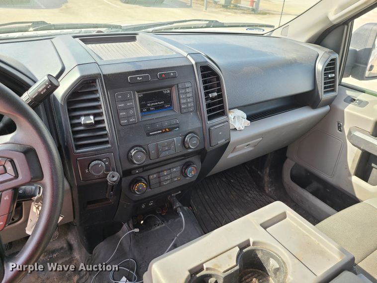 image for item DH5862 2015 Ford F150  SuperCab pickup truck