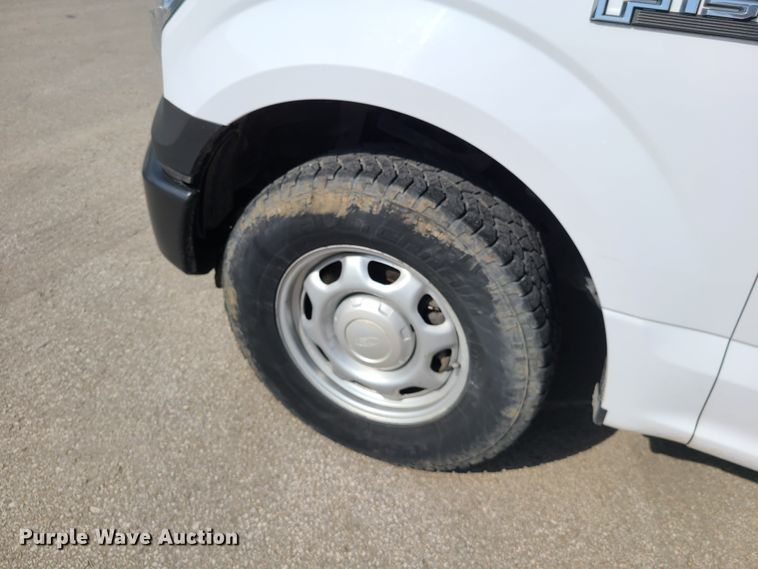 image for item DH5862 2015 Ford F150  SuperCab pickup truck