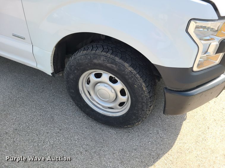 image for item DH5862 2015 Ford F150  SuperCab pickup truck