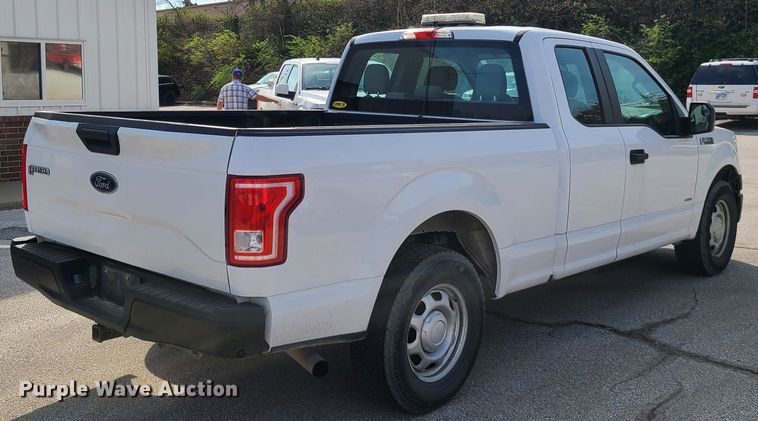 image for item DH5863 2015 Ford F150  SuperCab pickup truck