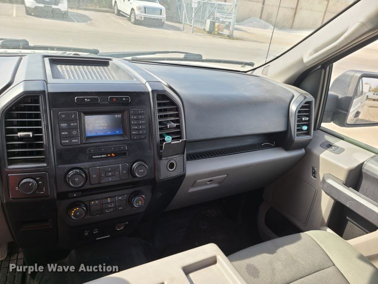 image for item DH5863 2015 Ford F150  SuperCab pickup truck