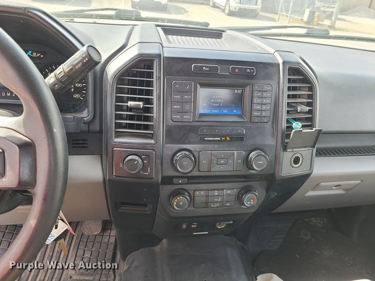 image for item DH5863 2015 Ford F150  SuperCab pickup truck