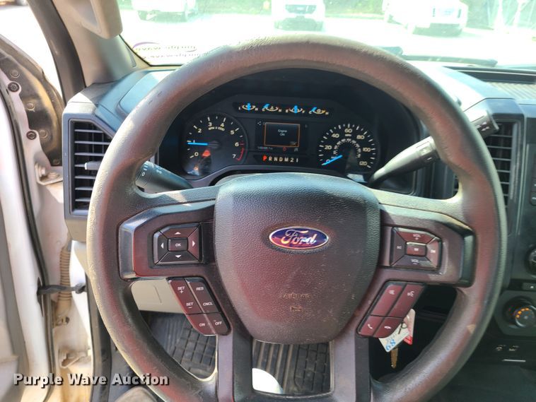 image for item DH5863 2015 Ford F150  SuperCab pickup truck