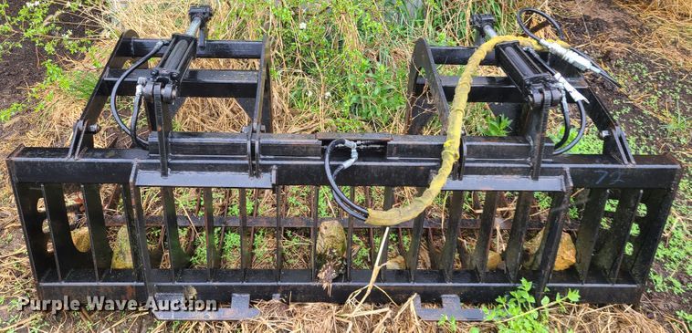 image for item DH5873 72"W skid steer grapple bucket