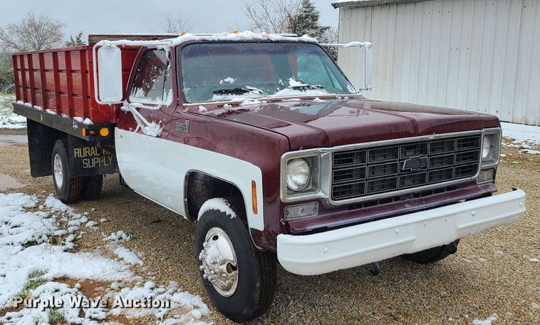 image for item DH5926 1978 Chevrolet K30  dump bed pickup truck
