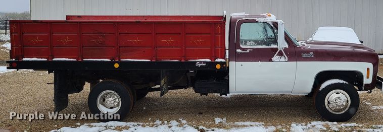 image for item DH5926 1978 Chevrolet K30  dump bed pickup truck