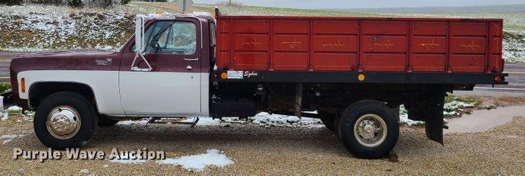 image for item DH5926 1978 Chevrolet K30  dump bed pickup truck