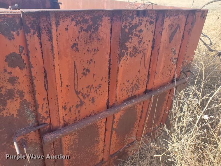 image for item DI4758 (3) truck beds