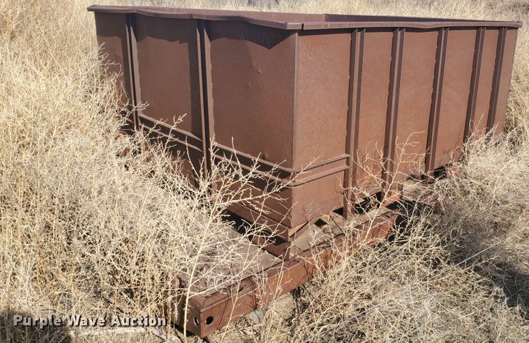 image for item DI4758 (3) truck beds