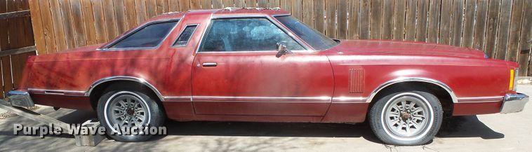 image for item DI5552 1977 Ford Thunderbird