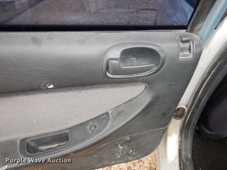 image for item DI6504 2006 Dodge Stratus