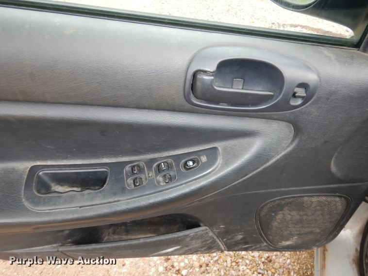 image for item DI6504 2006 Dodge Stratus