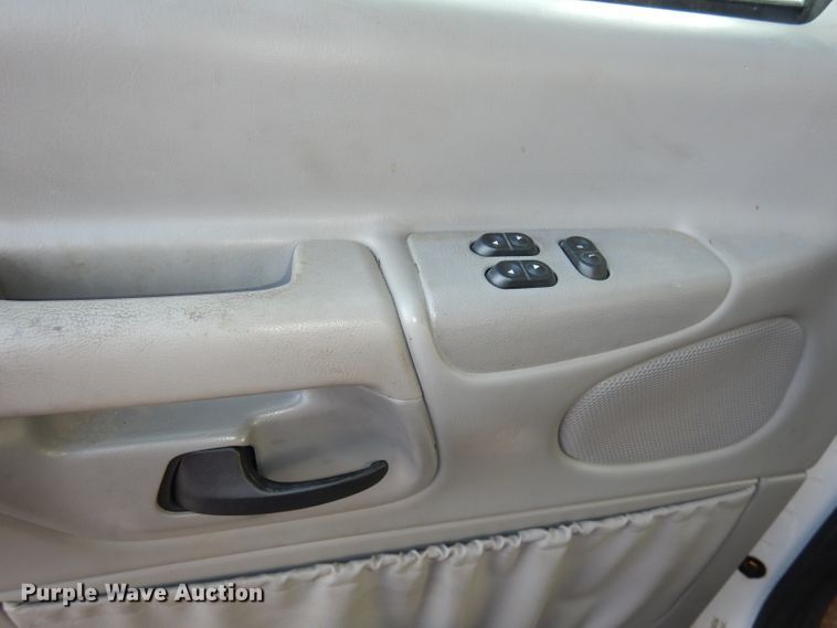 image for item DI6516 2000 Ford E450  RV