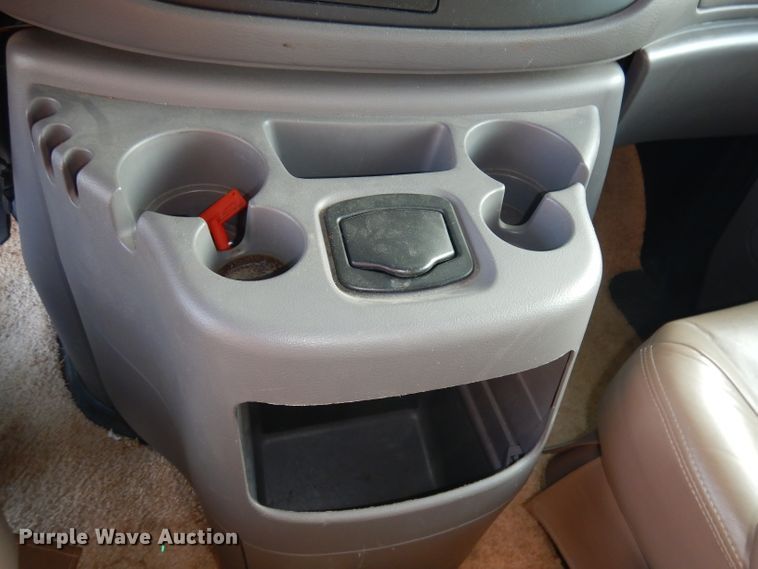 image for item DI6516 2000 Ford E450  RV