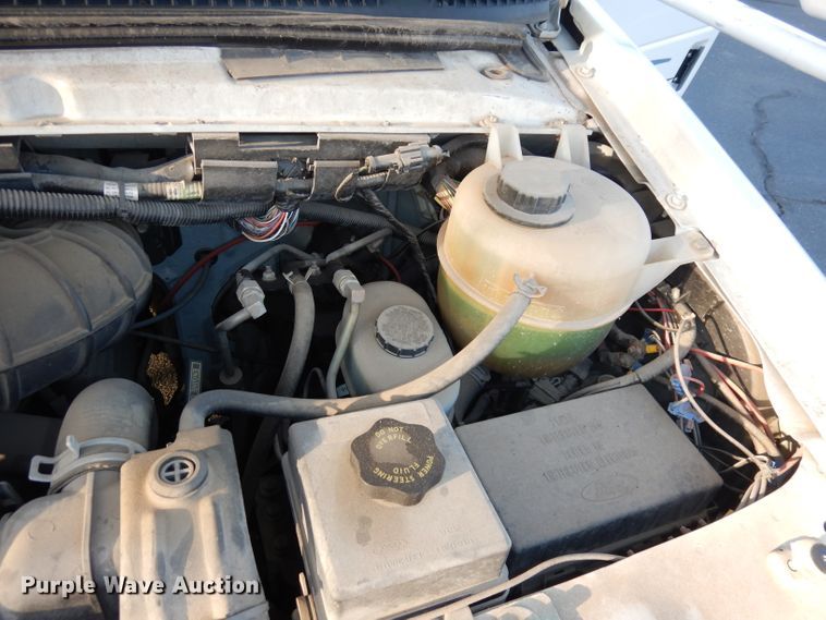 image for item DI6516 2000 Ford E450  RV