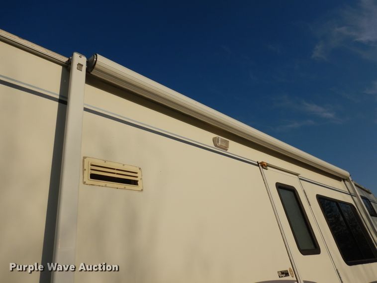 image for item DI6516 2000 Ford E450  RV