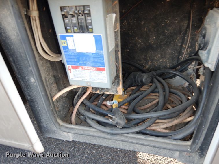 image for item DI6516 2000 Ford E450  RV