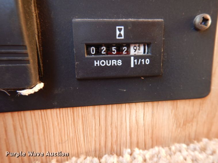 image for item DI6516 2000 Ford E450  RV