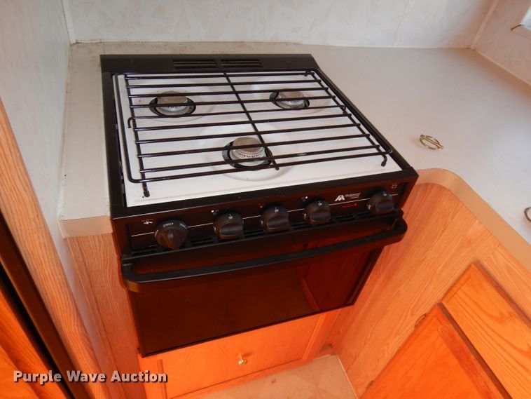 image for item DI6516 2000 Ford E450  RV