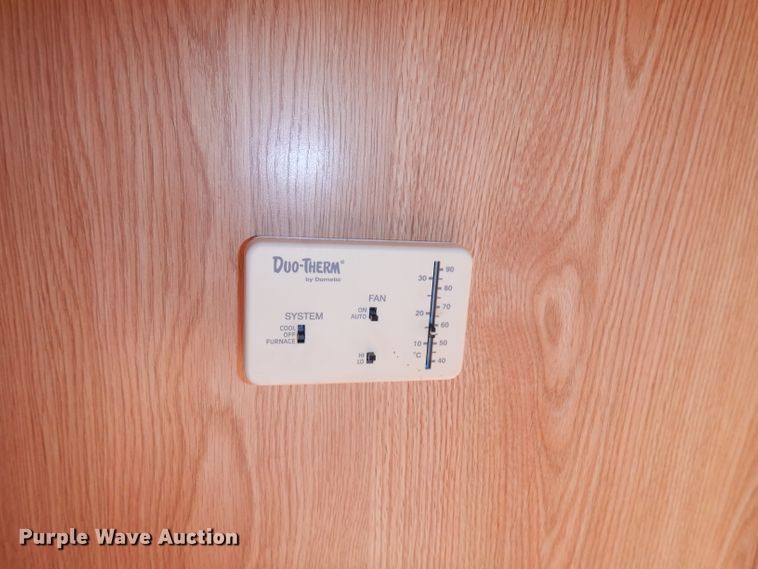 image for item DI6516 2000 Ford E450  RV