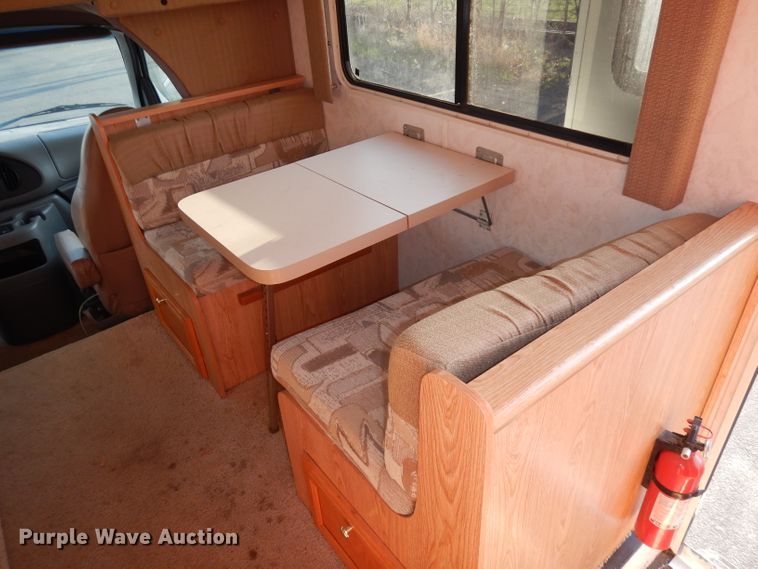 image for item DI6516 2000 Ford E450  RV