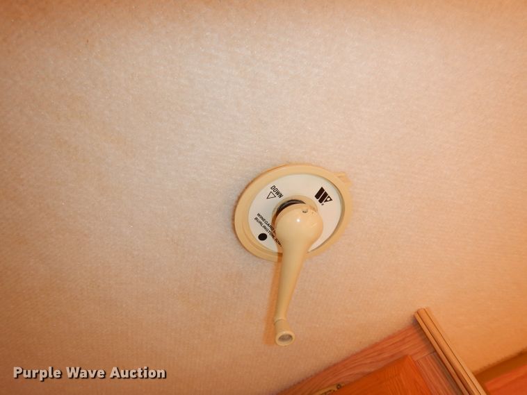 image for item DI6516 2000 Ford E450  RV