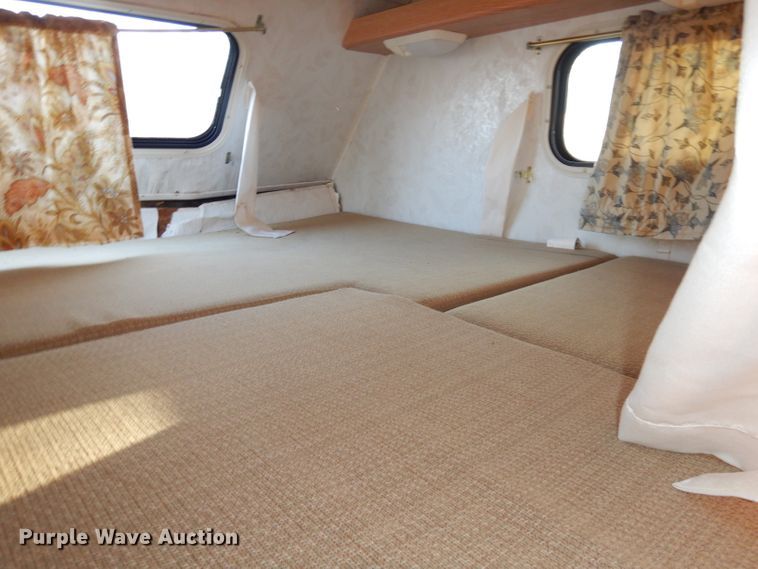 image for item DI6516 2000 Ford E450  RV