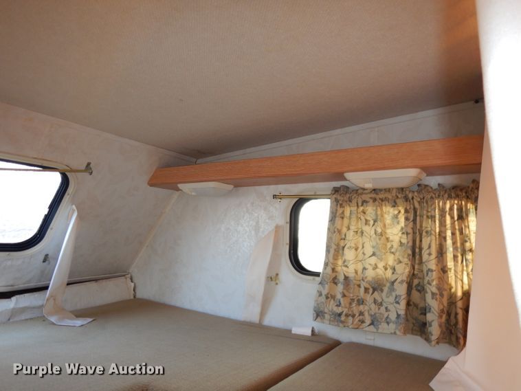 image for item DI6516 2000 Ford E450  RV