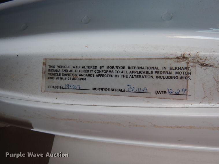 image for item DI6516 2000 Ford E450  RV