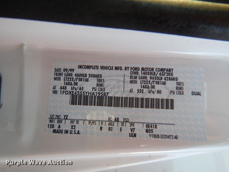 image for item DI6516 2000 Ford E450  RV