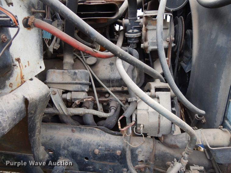 image for item DI8172 1989 Chevrolet C70  truck cab and chassis