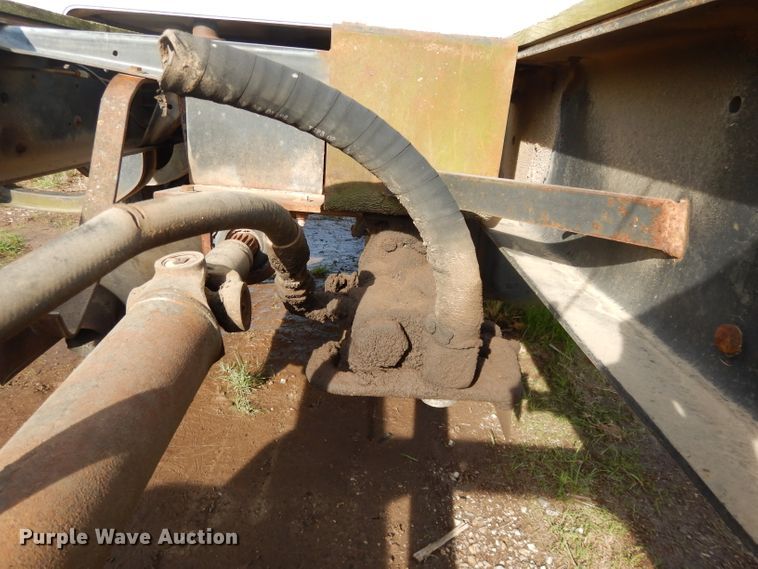 image for item DI8172 1989 Chevrolet C70  truck cab and chassis