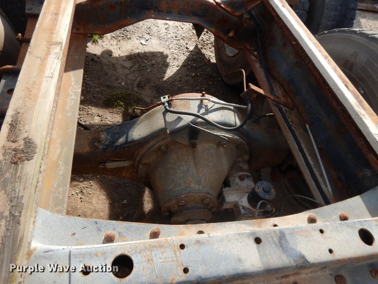 image for item DI8172 1989 Chevrolet C70  truck cab and chassis