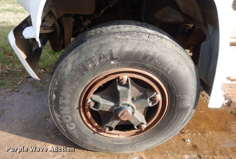 image for item DI8172 1989 Chevrolet C70  truck cab and chassis