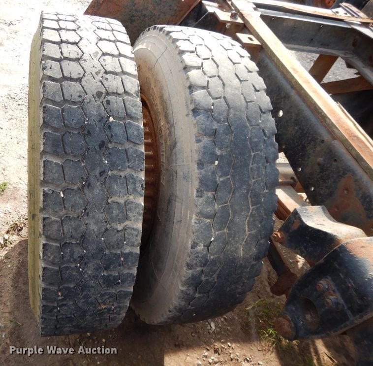 image for item DI8172 1989 Chevrolet C70  truck cab and chassis