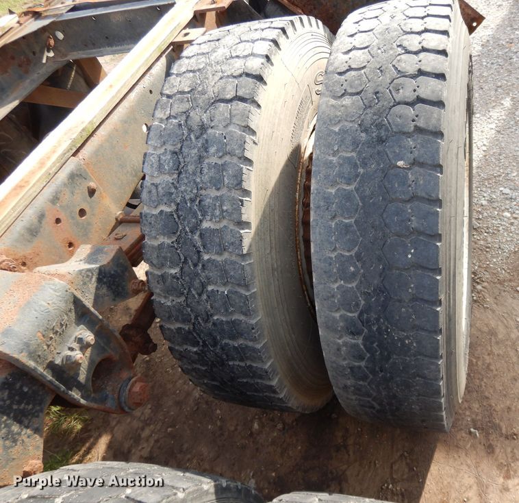 image for item DI8172 1989 Chevrolet C70  truck cab and chassis