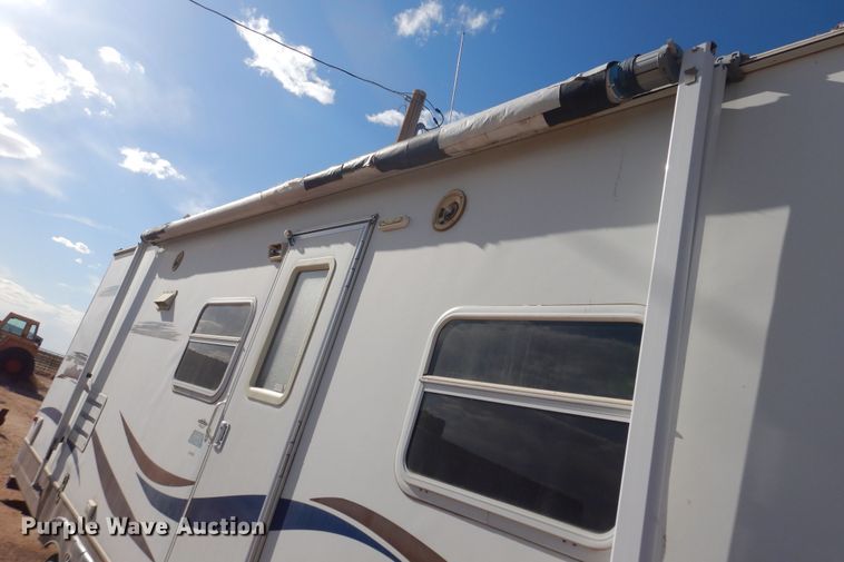 image for item DJ1180 2007 Keystone Sprinter  camper