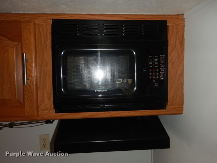 image for item DJ1180 2007 Keystone Sprinter  camper