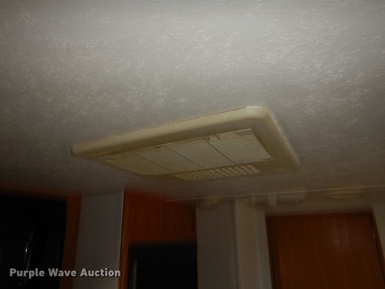 image for item DJ1180 2007 Keystone Sprinter  camper