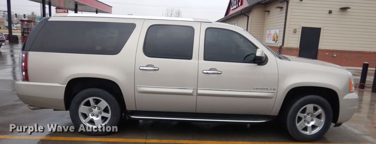 image for item DJ1186 2007 GMC Yukon Denali XL  SUV
