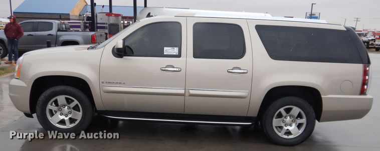 image for item DJ1186 2007 GMC Yukon Denali XL  SUV